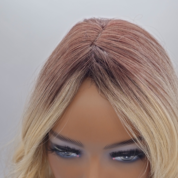 Golden Wheat Blonde & Brown Shadow Root Long Wavy Synthetic Wig - Picture 9 of 9